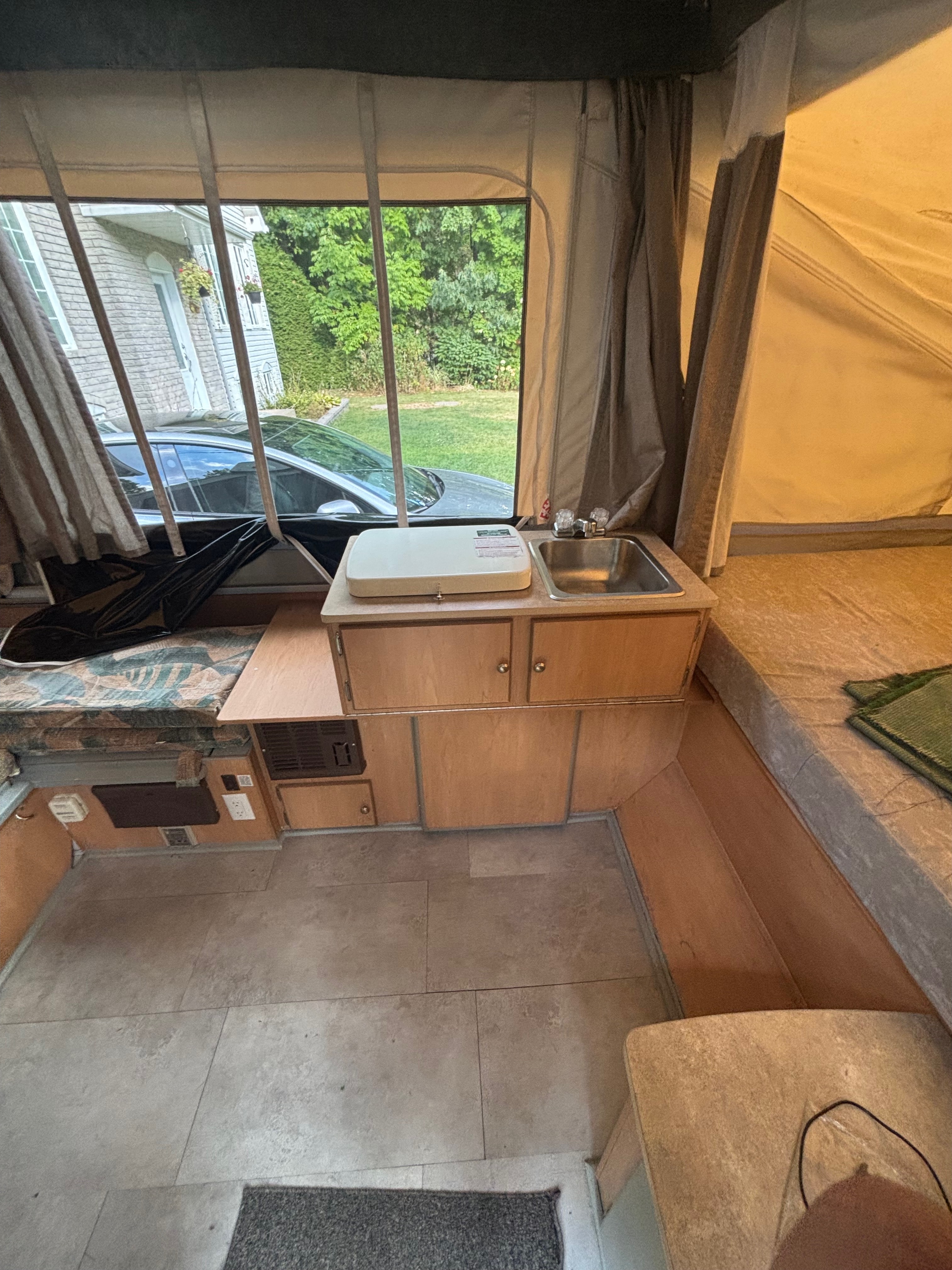 Roulante à roulettes 🏝️🏕️