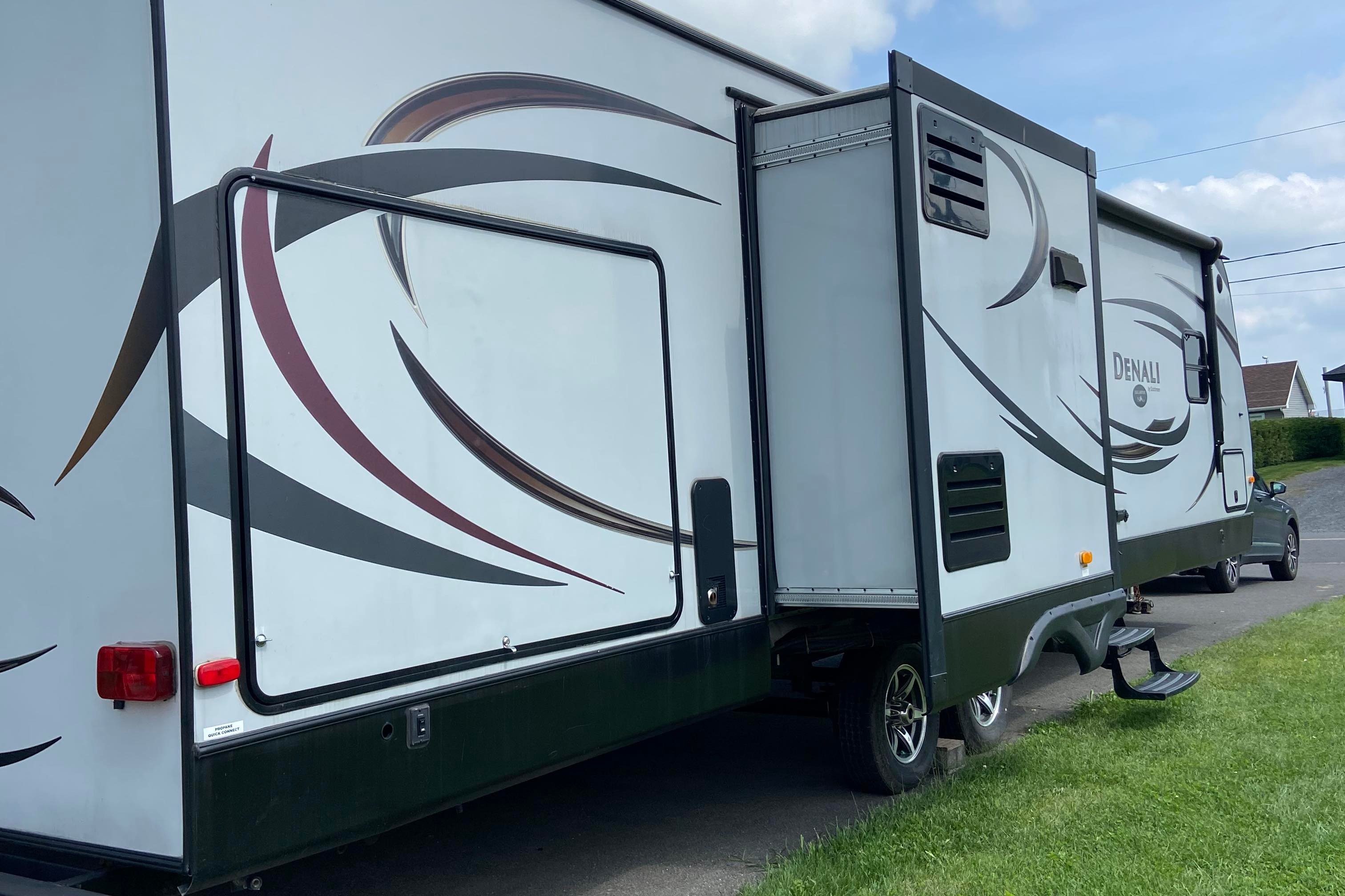  Roulotte Dutchmen Denali 