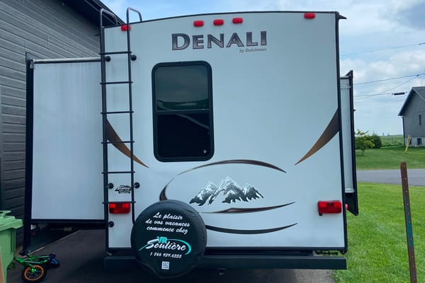Roulotte Dutchmen Denali