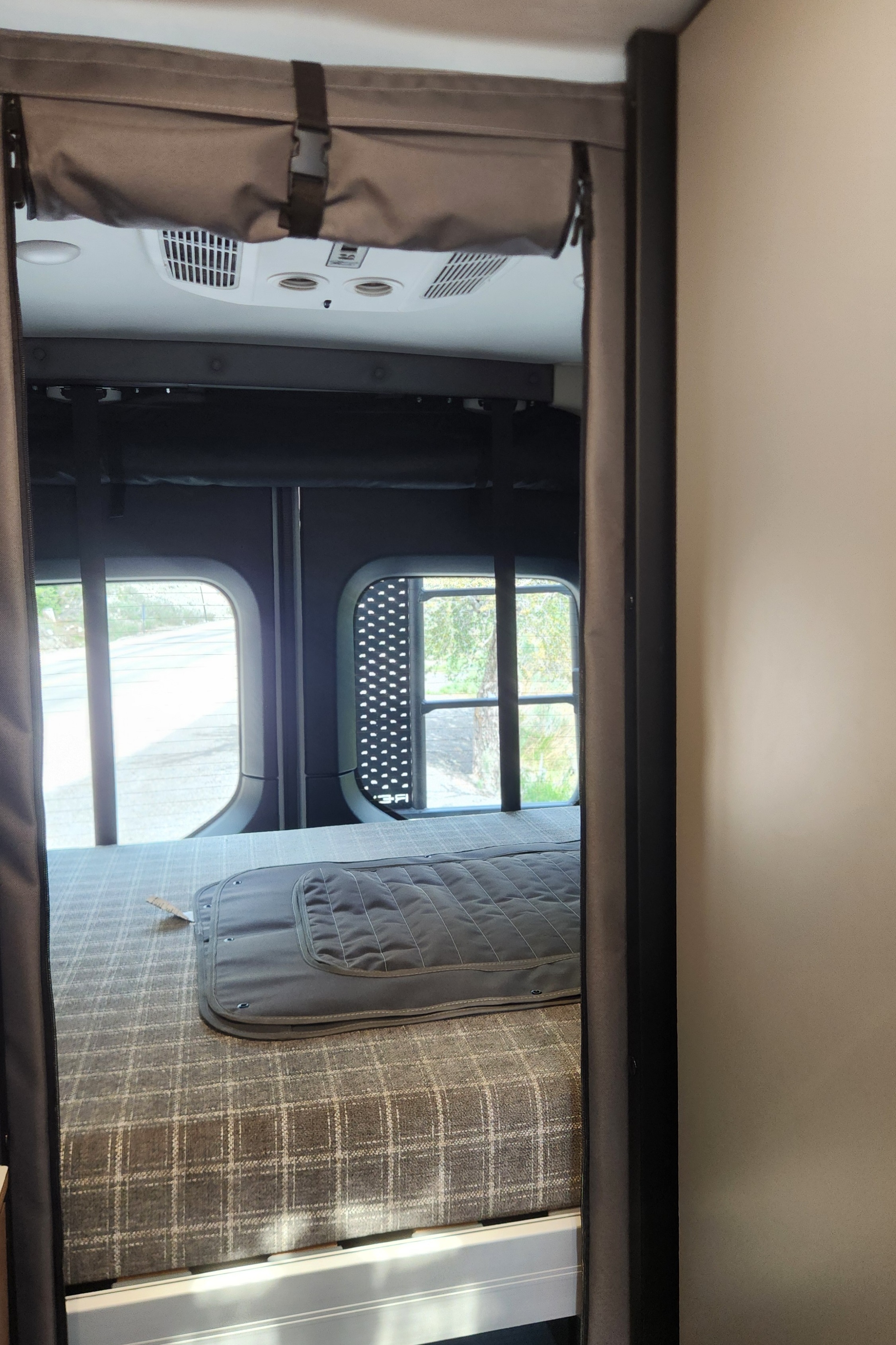 2026 4WD All Season Winnebago Revel 44E "Betty" - UNLIMITED MILES - Montana - Starlink
