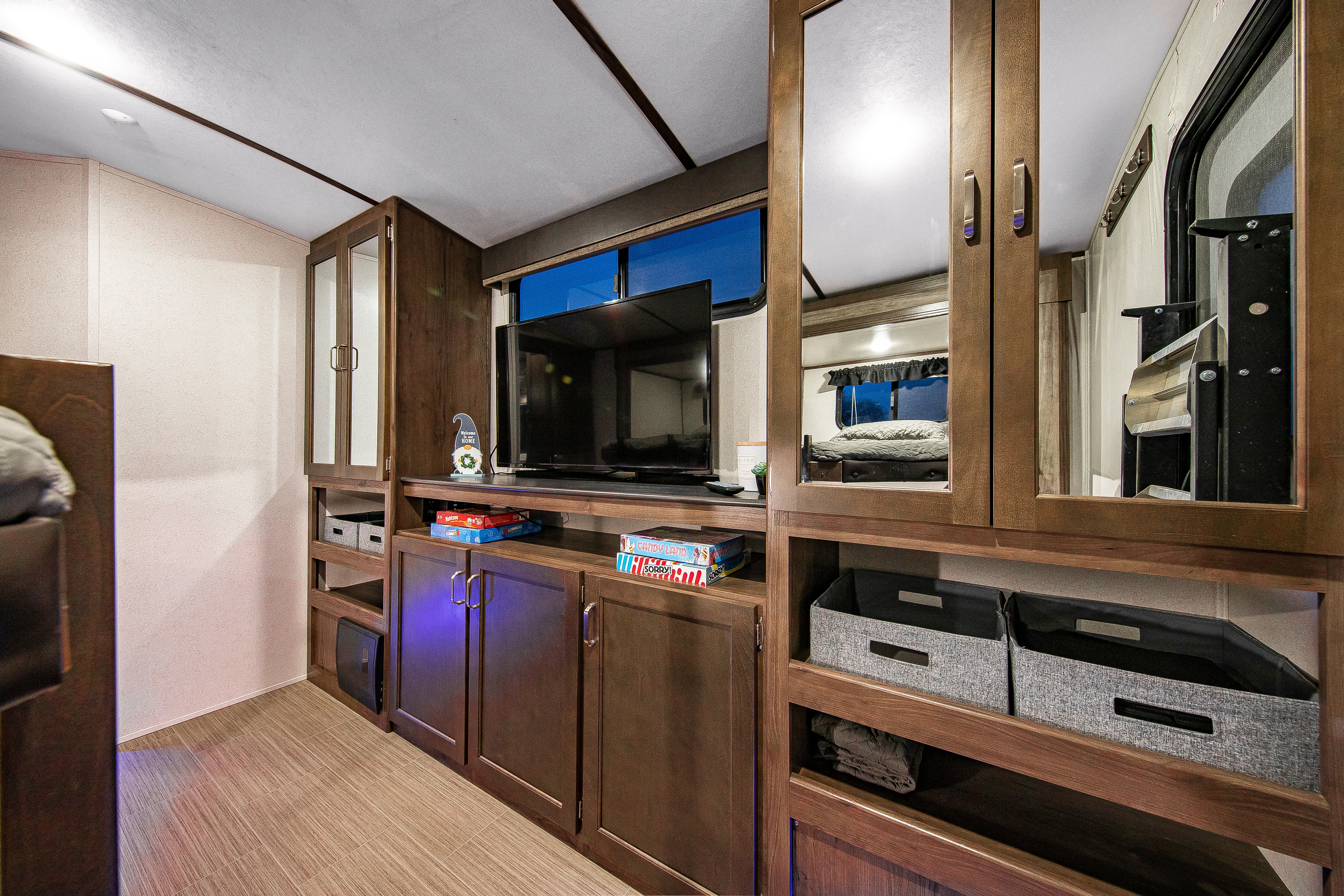 Rv Rentals Way of Life's Keystone Passport GT Series 3400QB Travel Trailer (Sleep 12) LP1