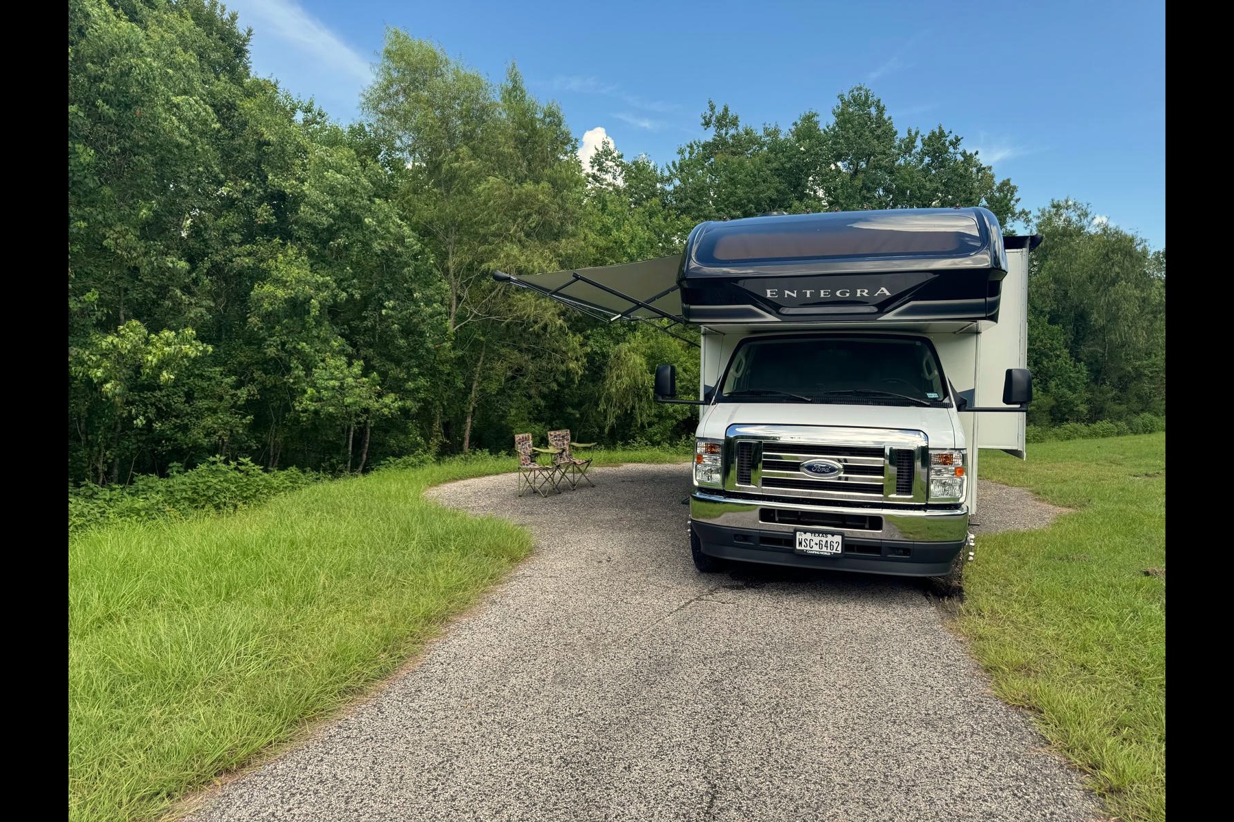 Phoenix - Entegra Coach Odyssey 31F Class C ***SLEEPS 10***UNLIMITED MILES***