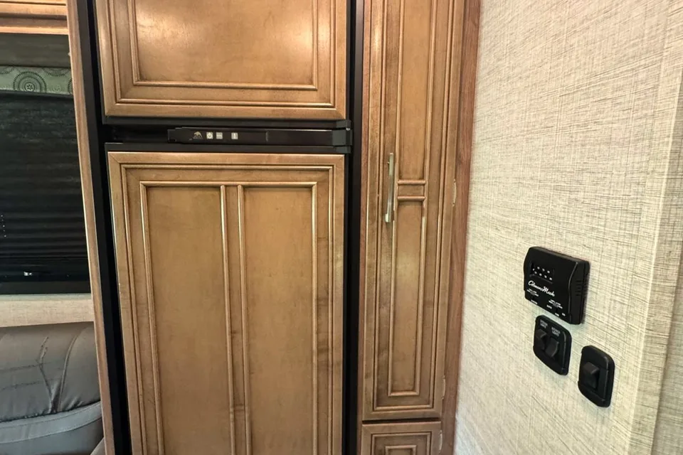 Phoenix - Entegra Coach Odyssey 31F Class C ***SLEEPS 10***UNLIMITED MILES***
