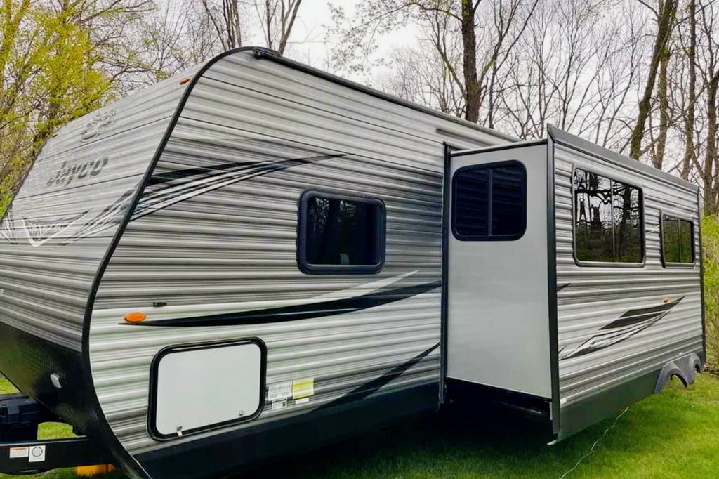 John's Glamping Jayco Jayflight Travel Trailer