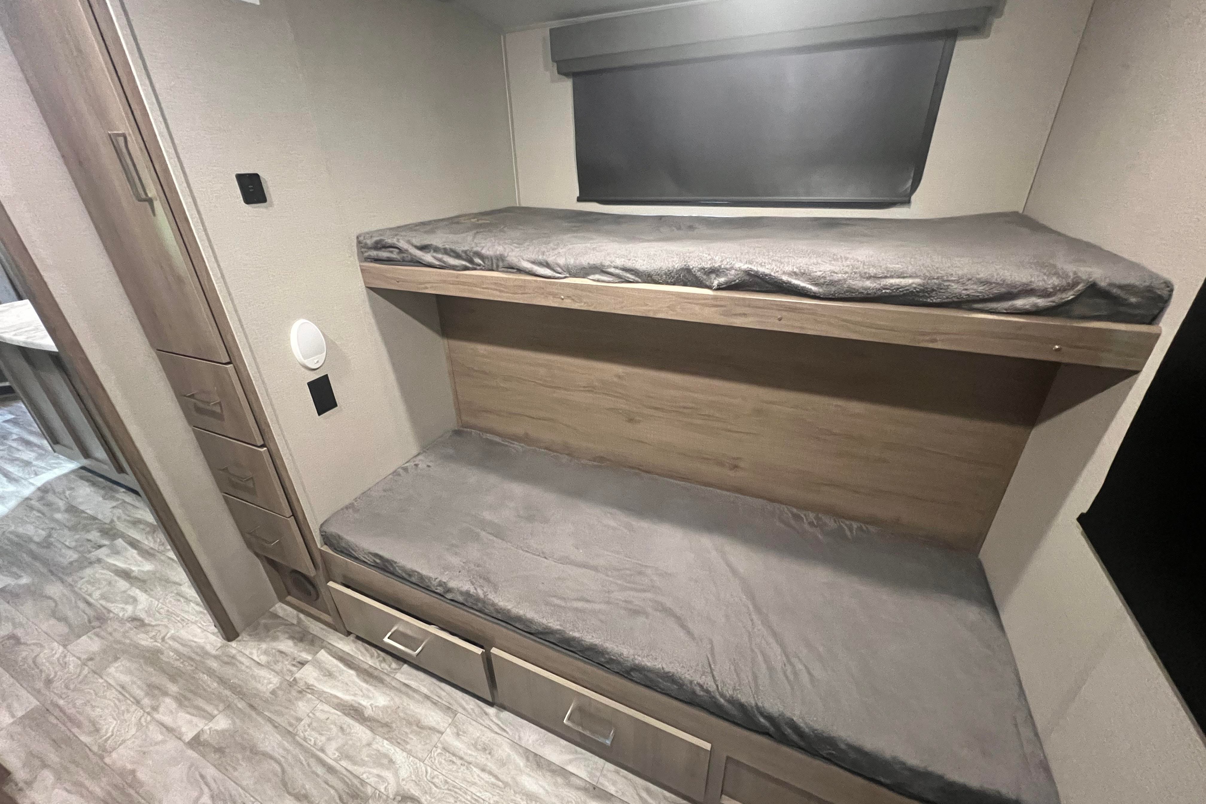 P.J.'s Grand Design 3250BH Travel Trailer
