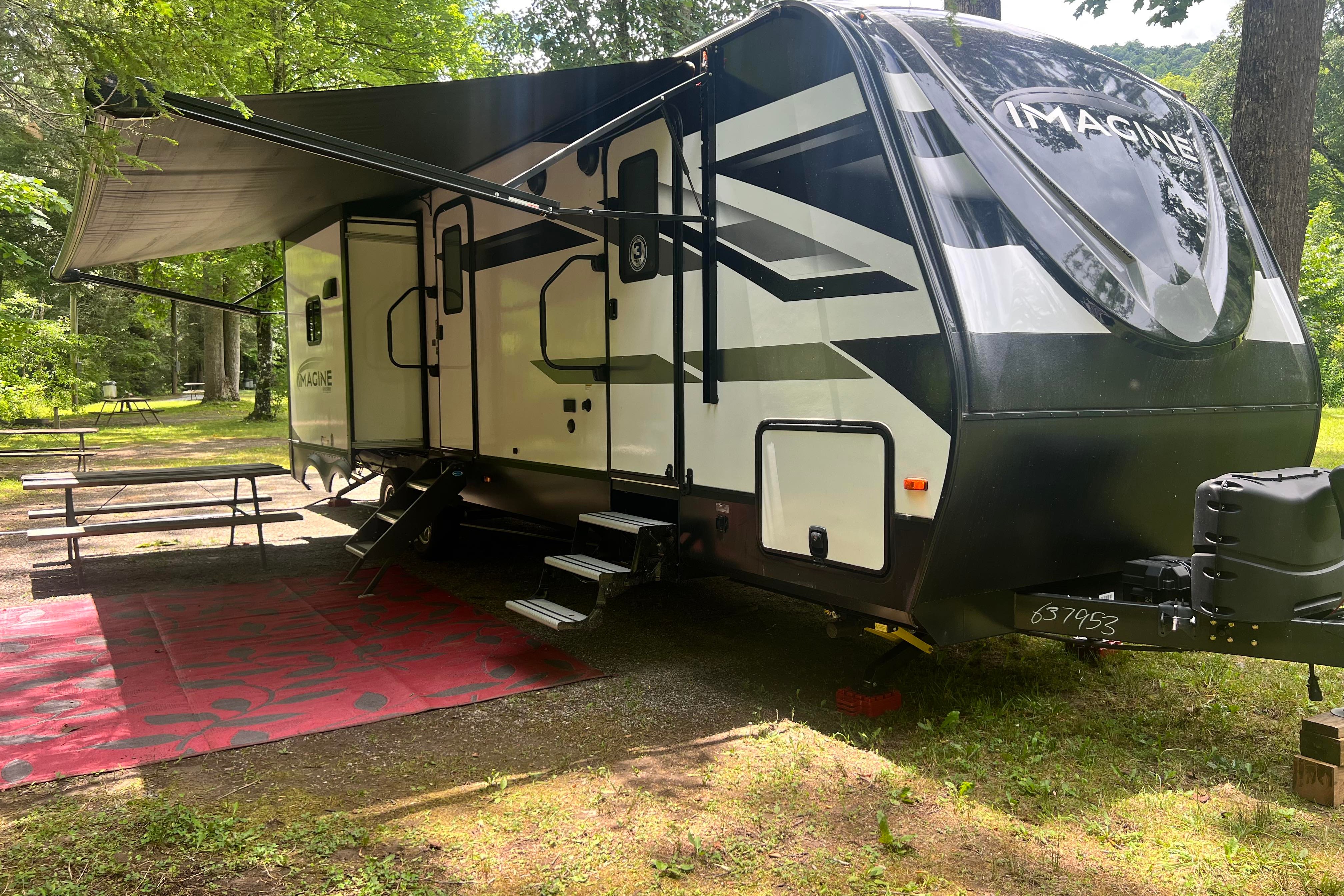 P.J.'s Grand Design 3250BH Travel Trailer