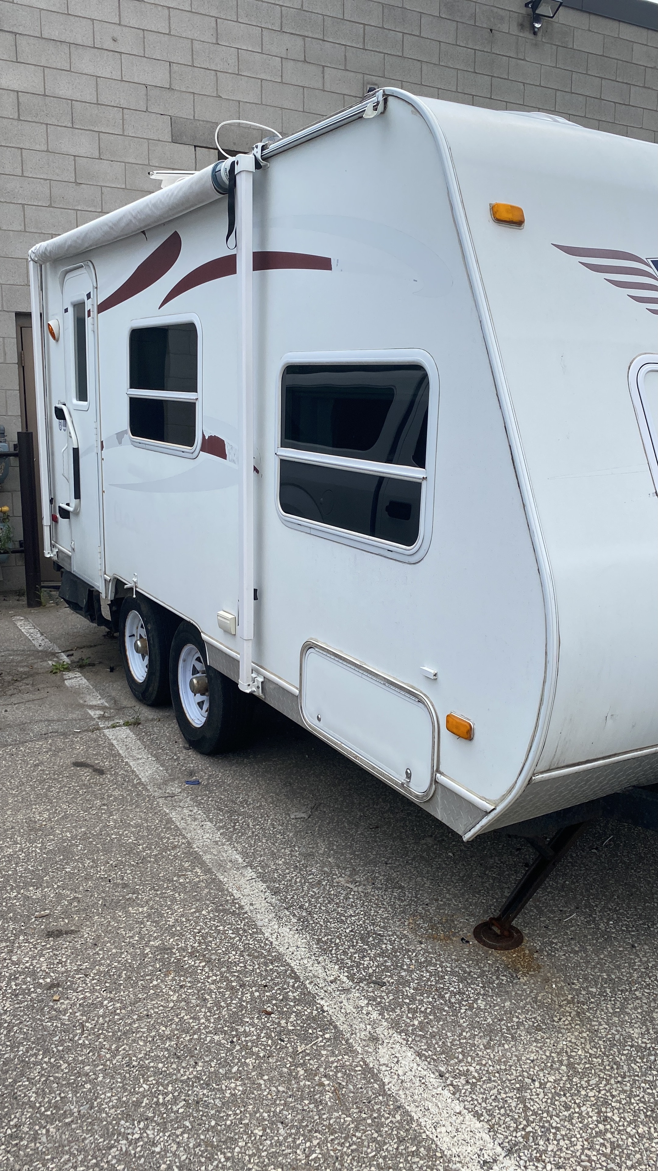 Ultra light easy towing complete Travel Trailer