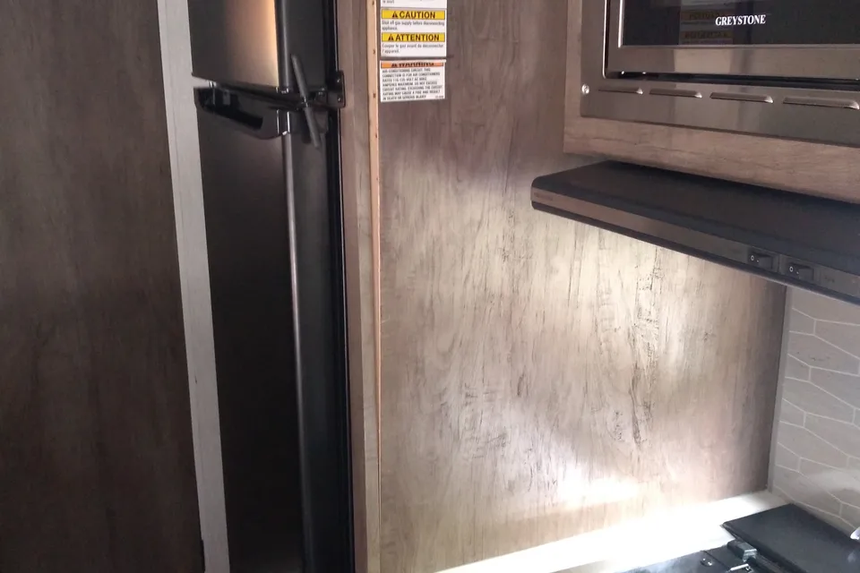 Lynn's Forest River Salem Cruise Lite Travel Trailer