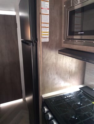 Lynn's Forest River Salem Cruise Lite Travel Trailer