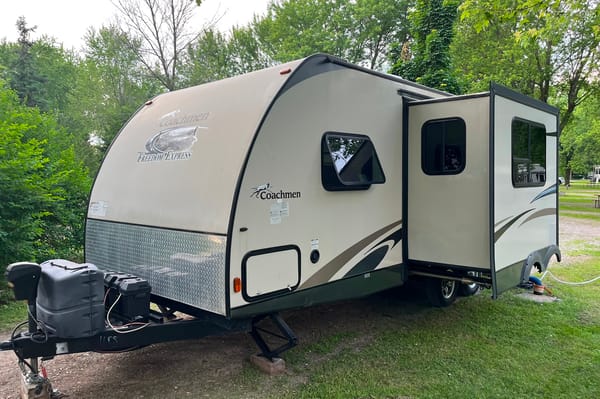 JOHN's Forest River Forest River Travel Trailer