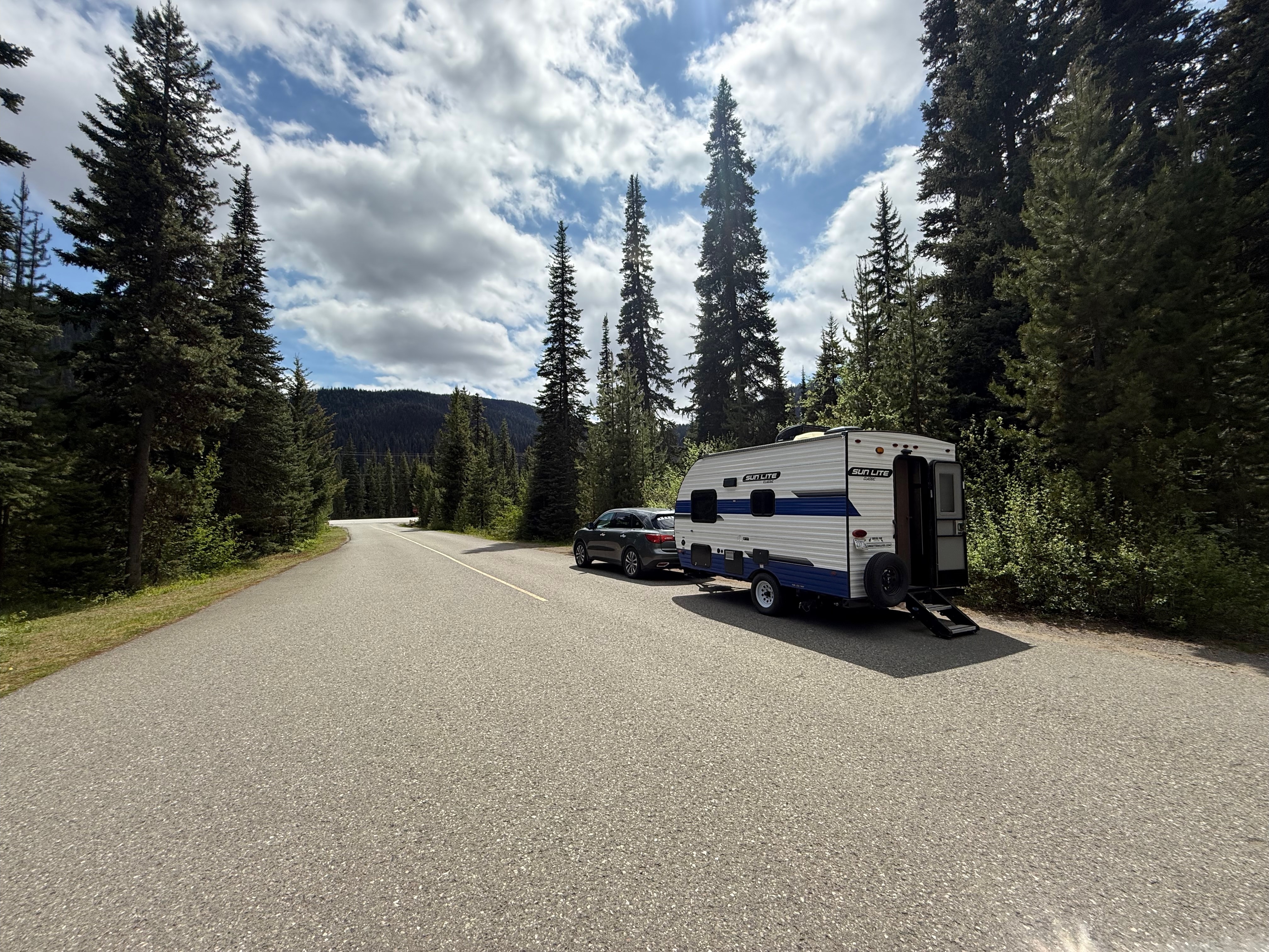 Sam's Sun lite Bh16 Travel Trailer