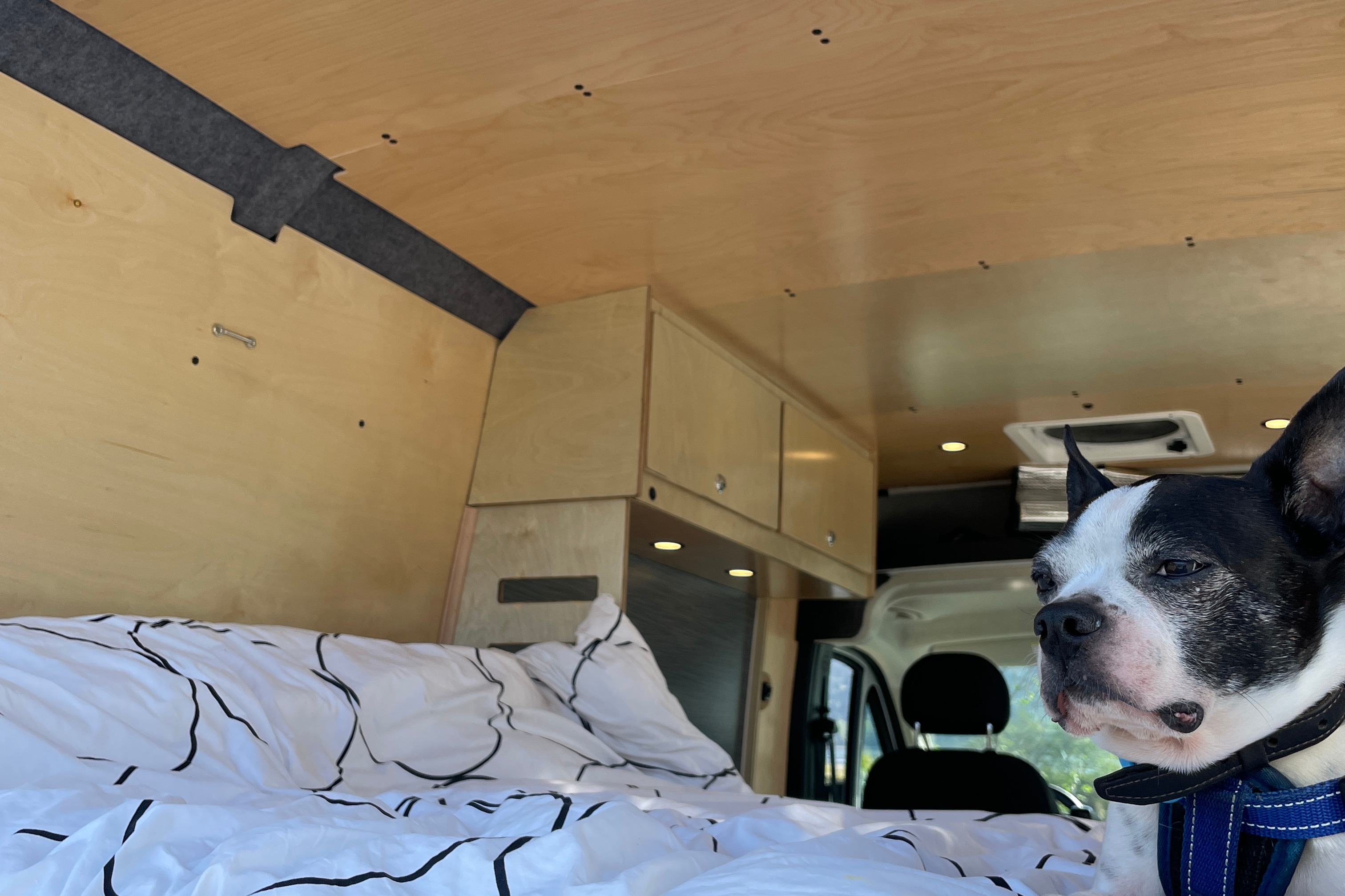 Excursion A.R.C - Komodo Wagon All Road Campervan