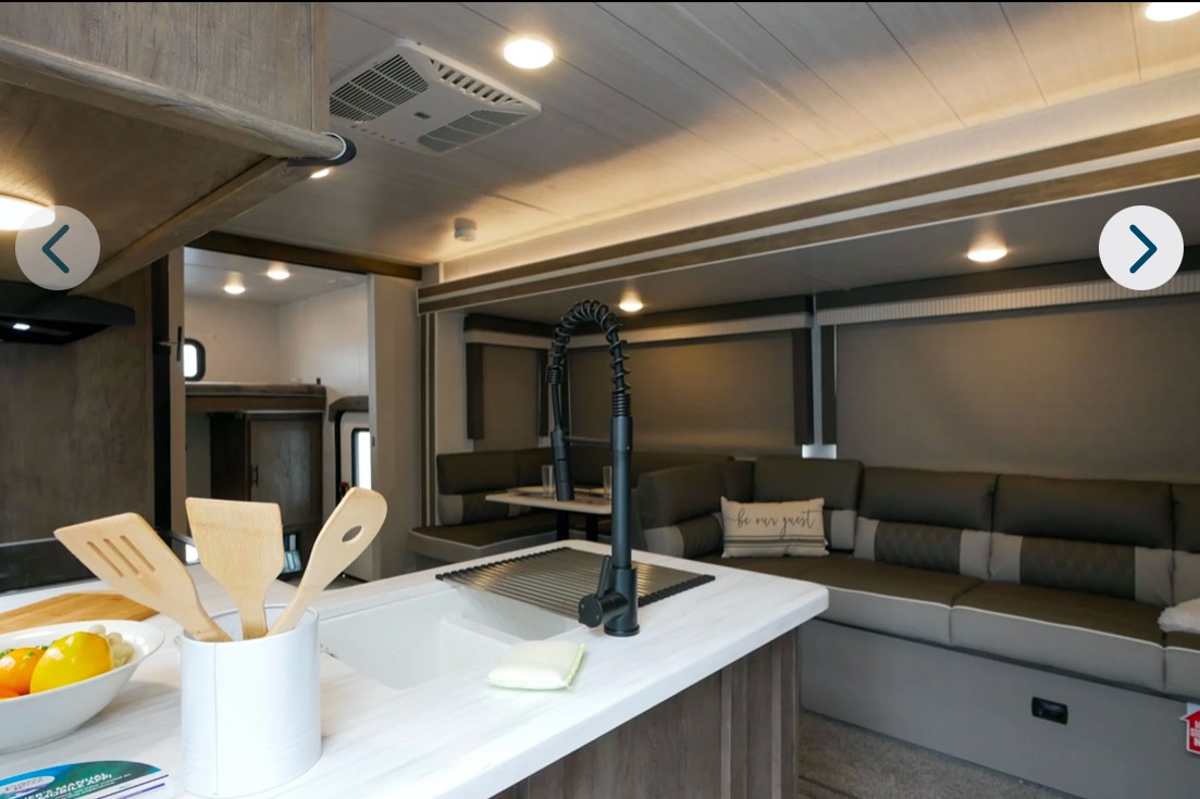 Big Bertha's Bunkhouse- 2022 Forest River Wildwood 29VBUD