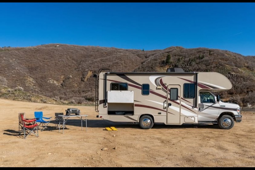 Thor Motor Coach 22 E Class C -Unlimited Mileage