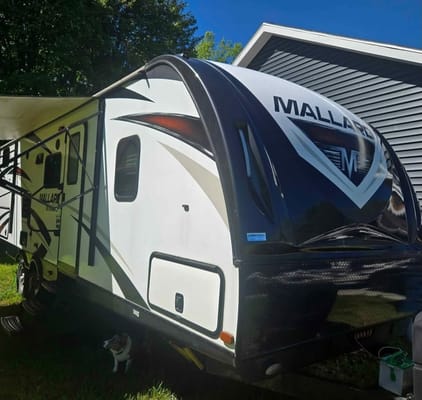 Great Lakes Glampers Heartland Mallard Travel Trailer