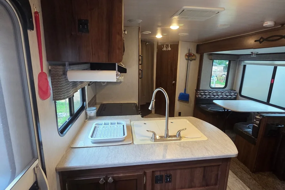 Great Lakes Glampers Heartland Mallard Travel Trailer