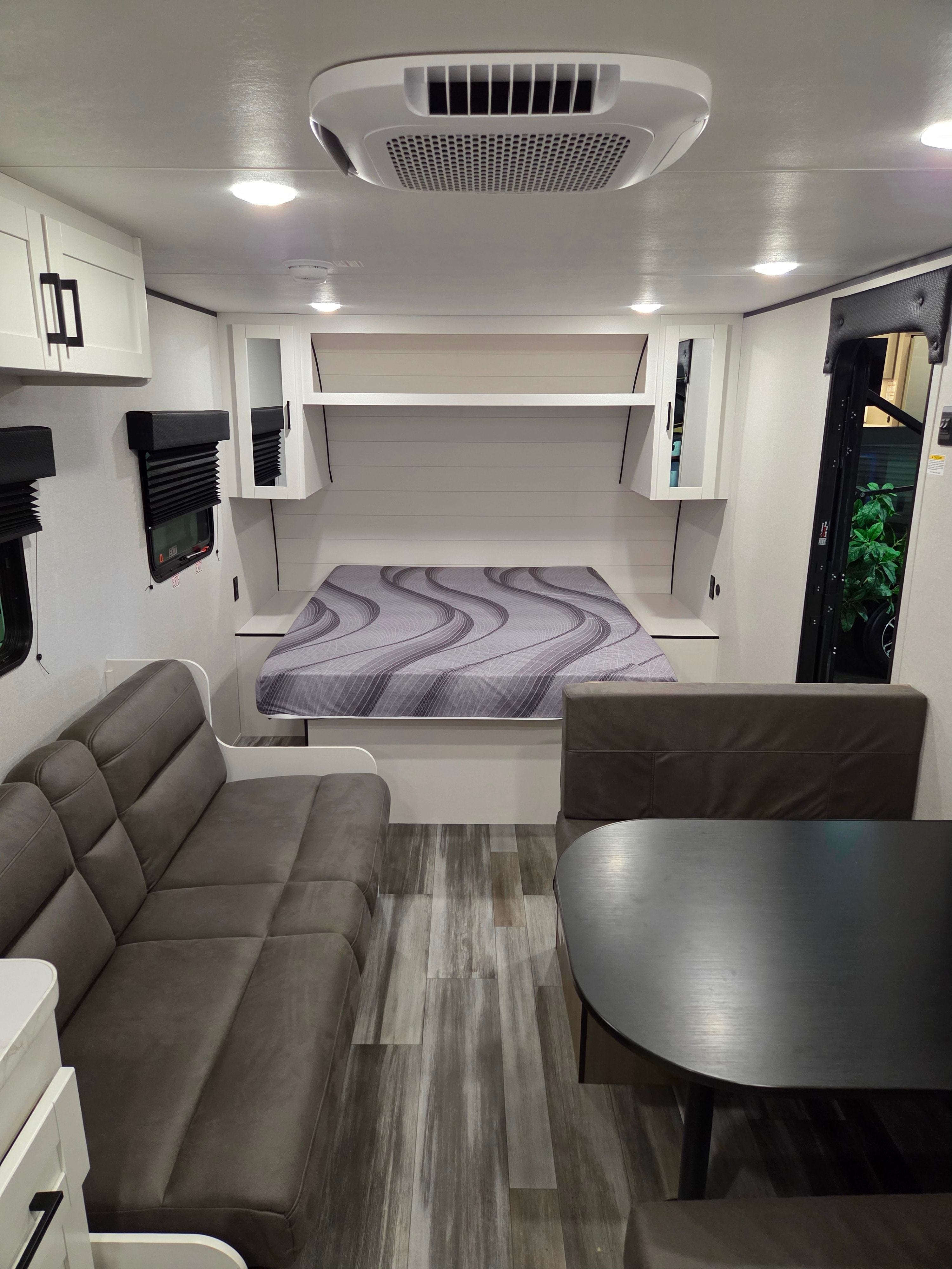 Nate and Katie's Jayco SLX Travel Trailer