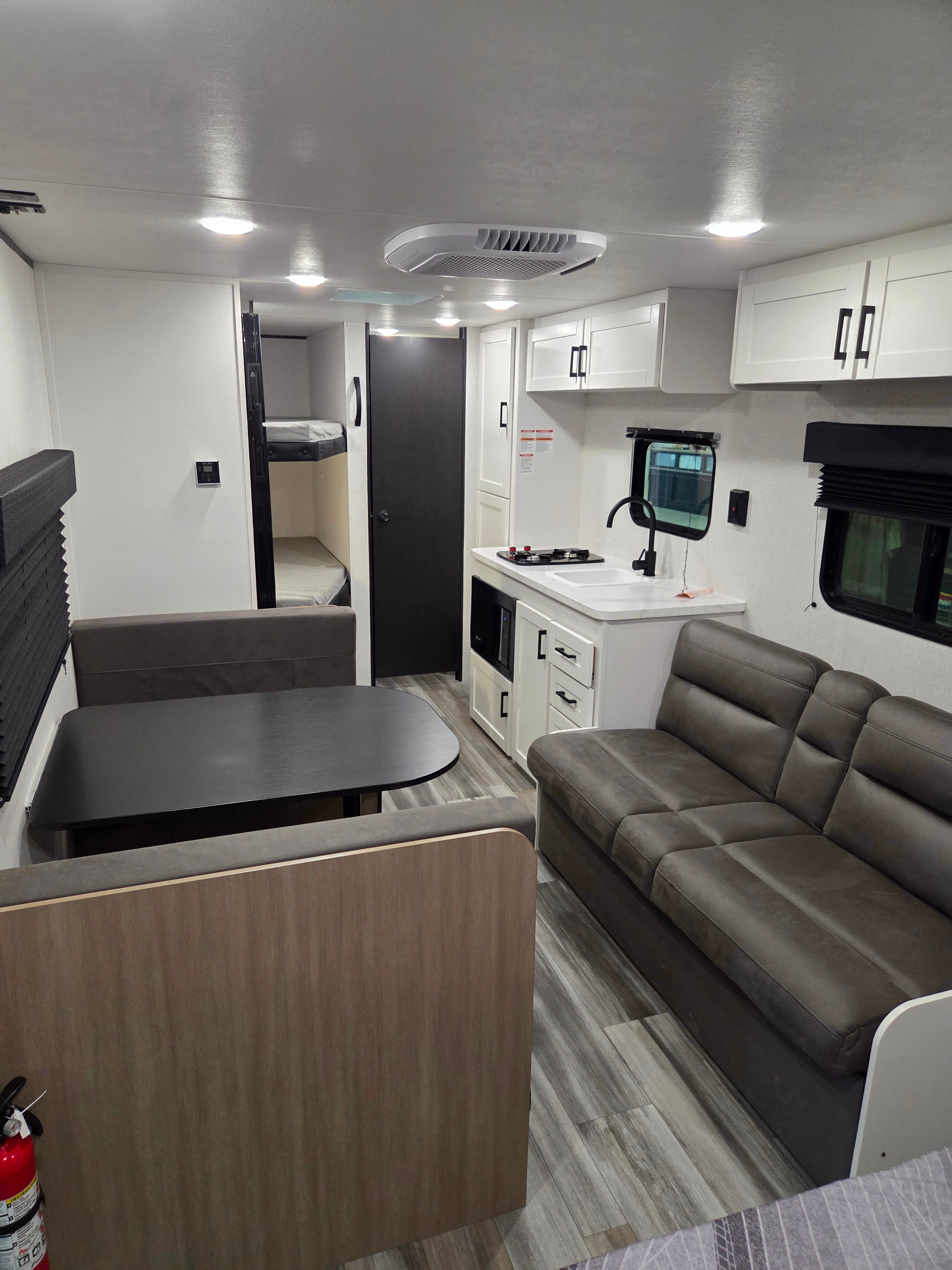 Nate and Katie's Jayco SLX Travel Trailer