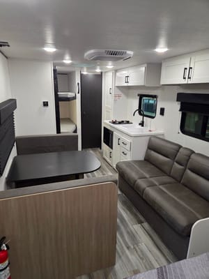 Nate and Katie's Jayco SLX Travel Trailer