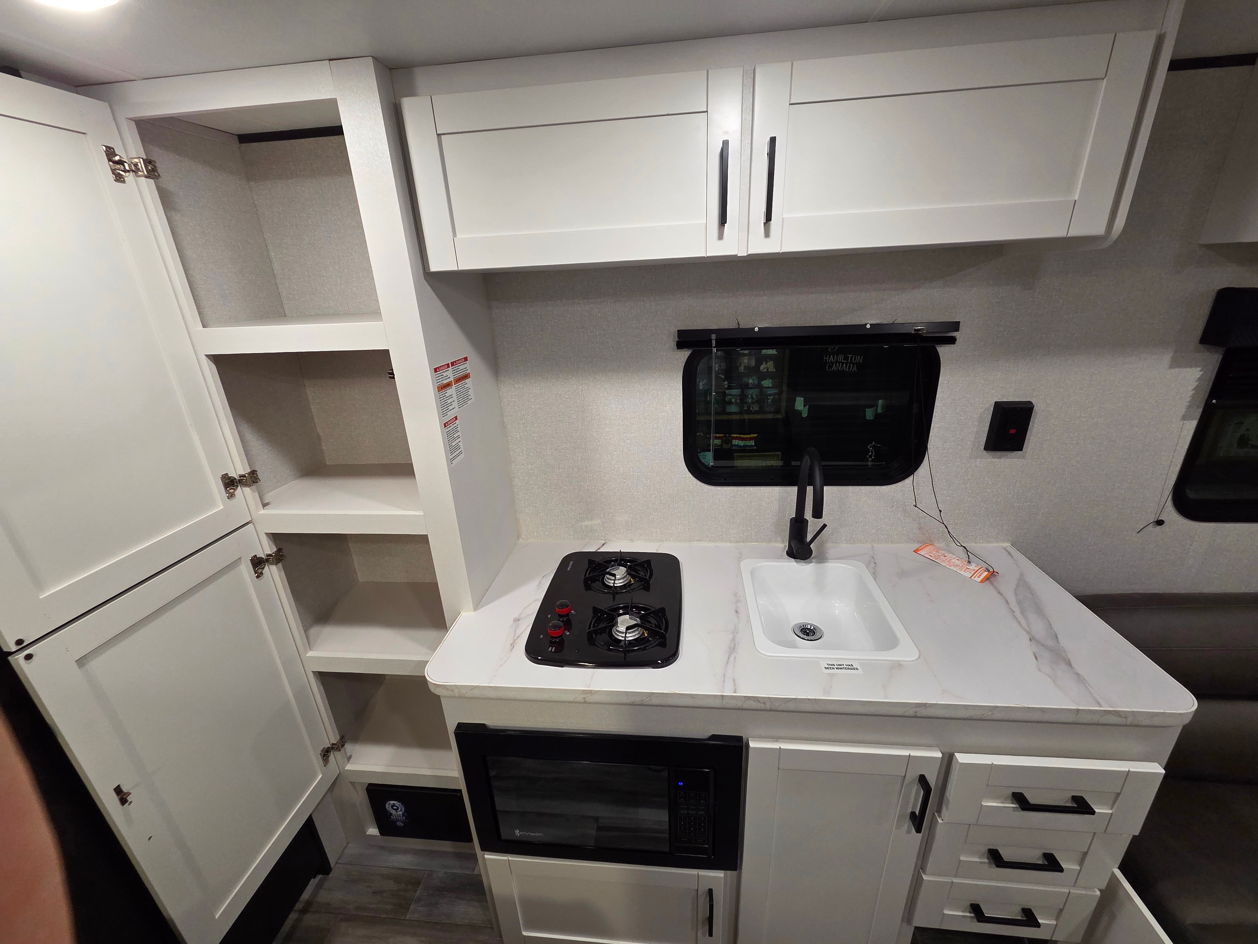 Nate and Katie's Jayco SLX Travel Trailer