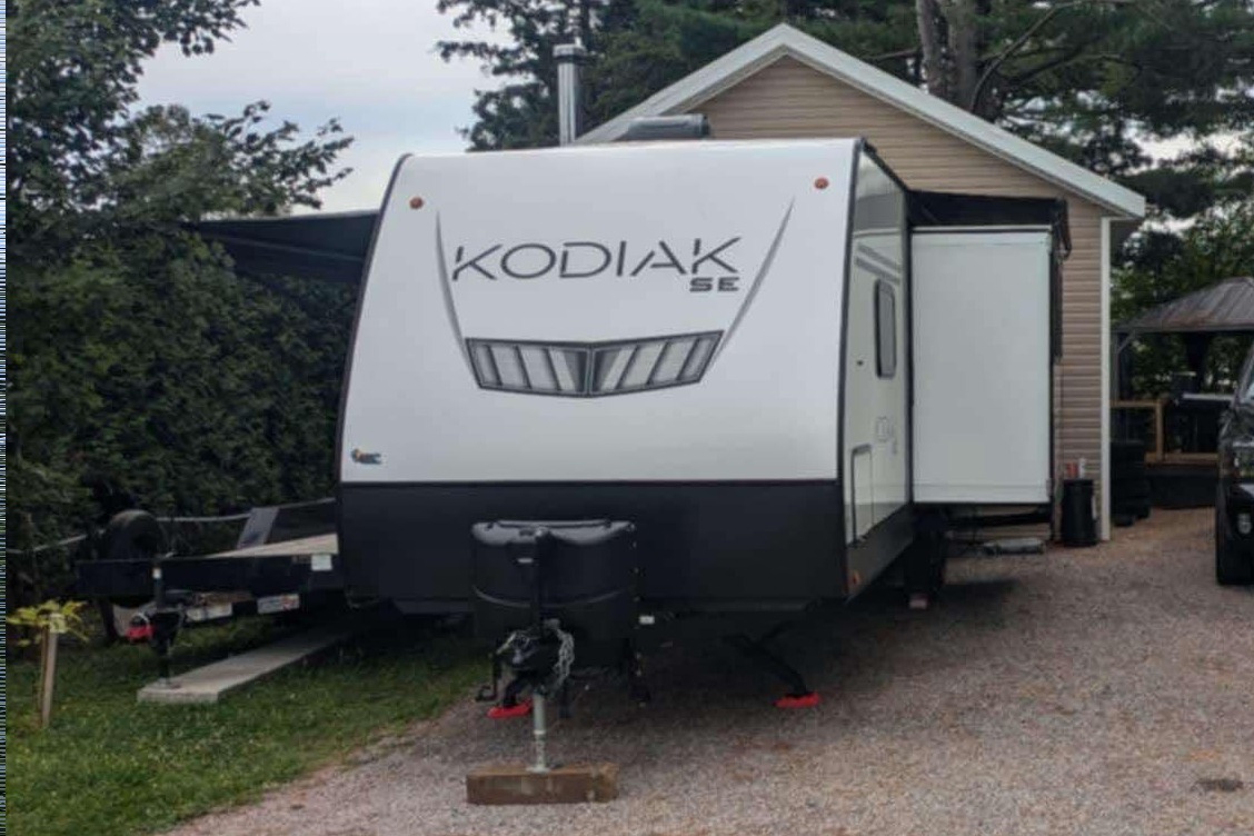 Alex & Laurie Kodiac SE 27SBH Roulotte