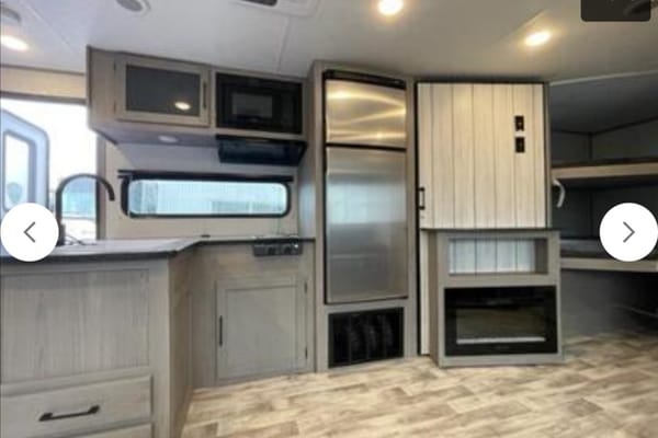 Alex & Laurie Kodiac SE 27SBH Roulotte
