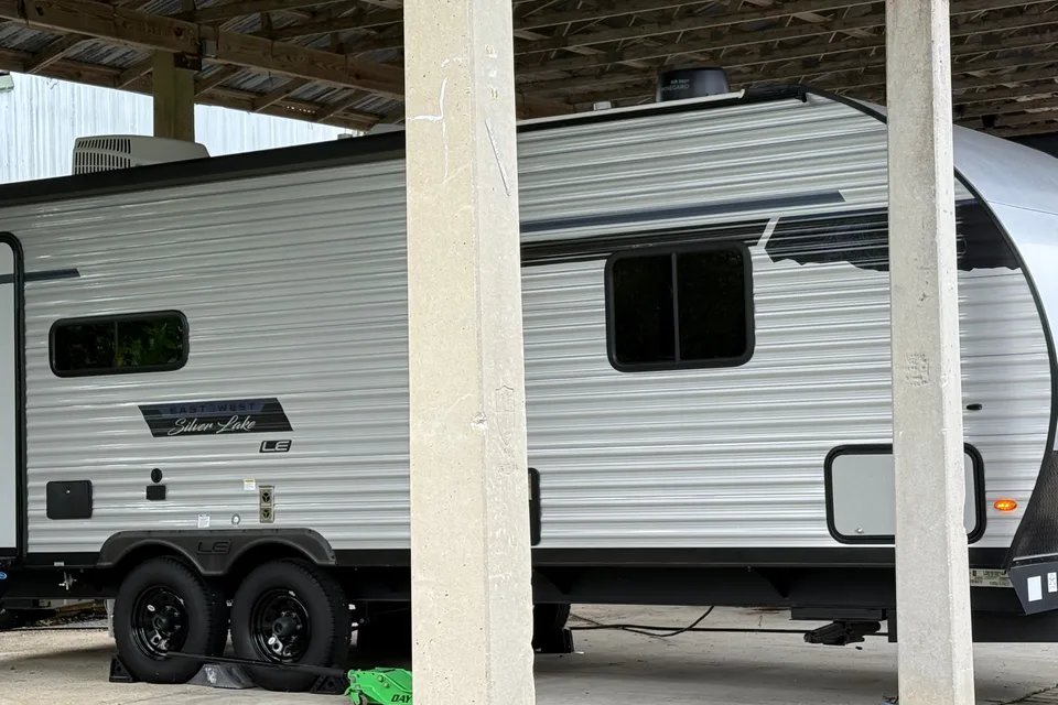 Tim's Forest River East west Silver Lake LE Travel Trailer