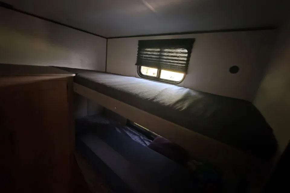 Robert's Keystone Coleman Travel Trailer