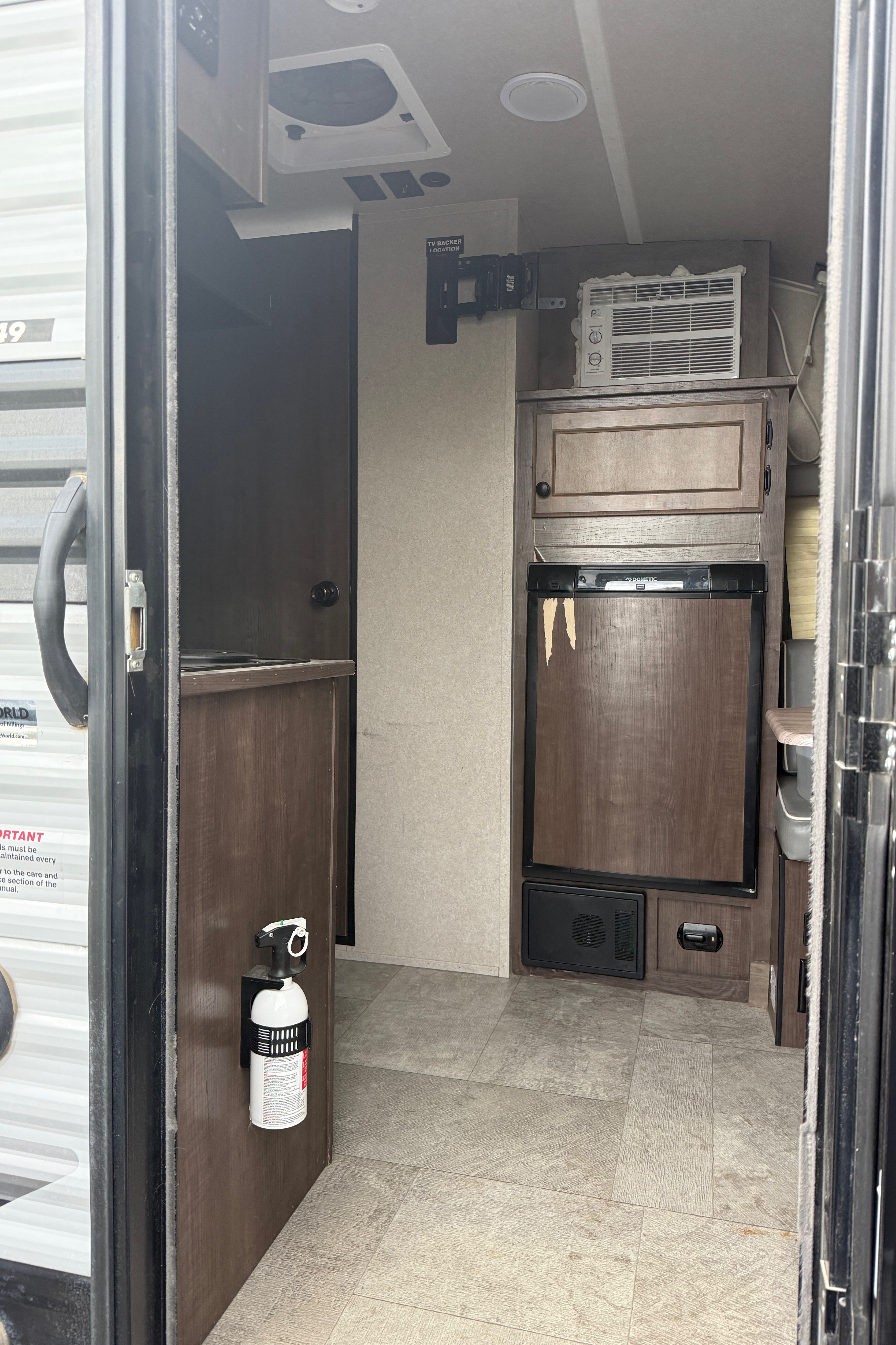 Paul's Sunray 149 Micro Trailer