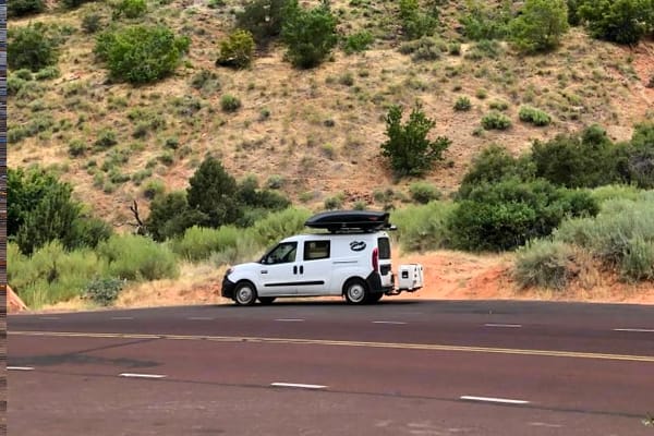 Phenomenal Camper Van! Fully Stocked & Cozy Adventures with "Silver Fox"