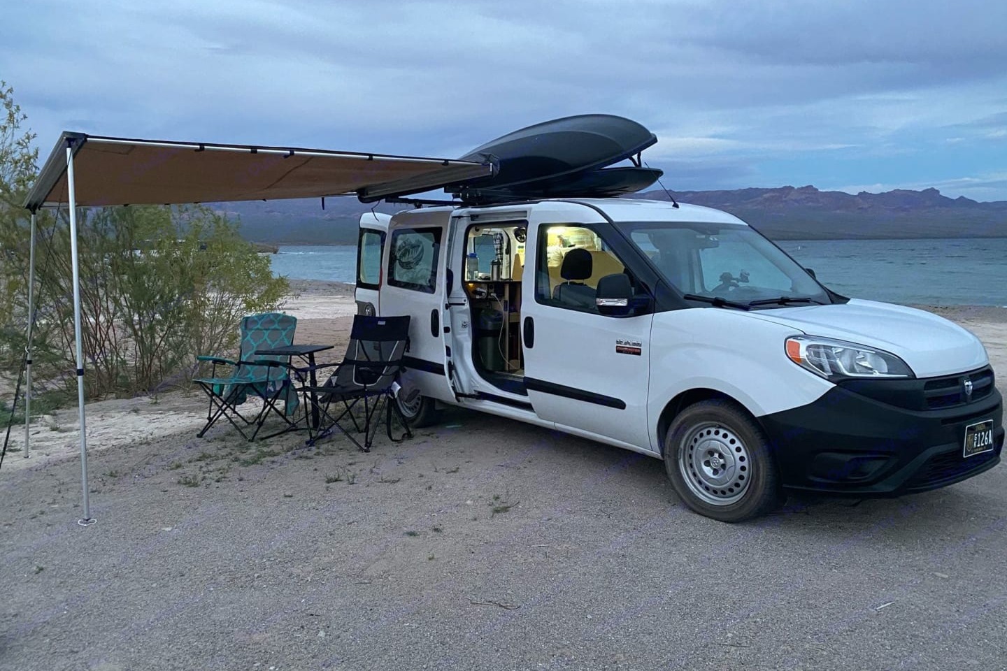 Phenomenal Camper Van! Fully Stocked & Cozy Adventures with "Silver Fox"