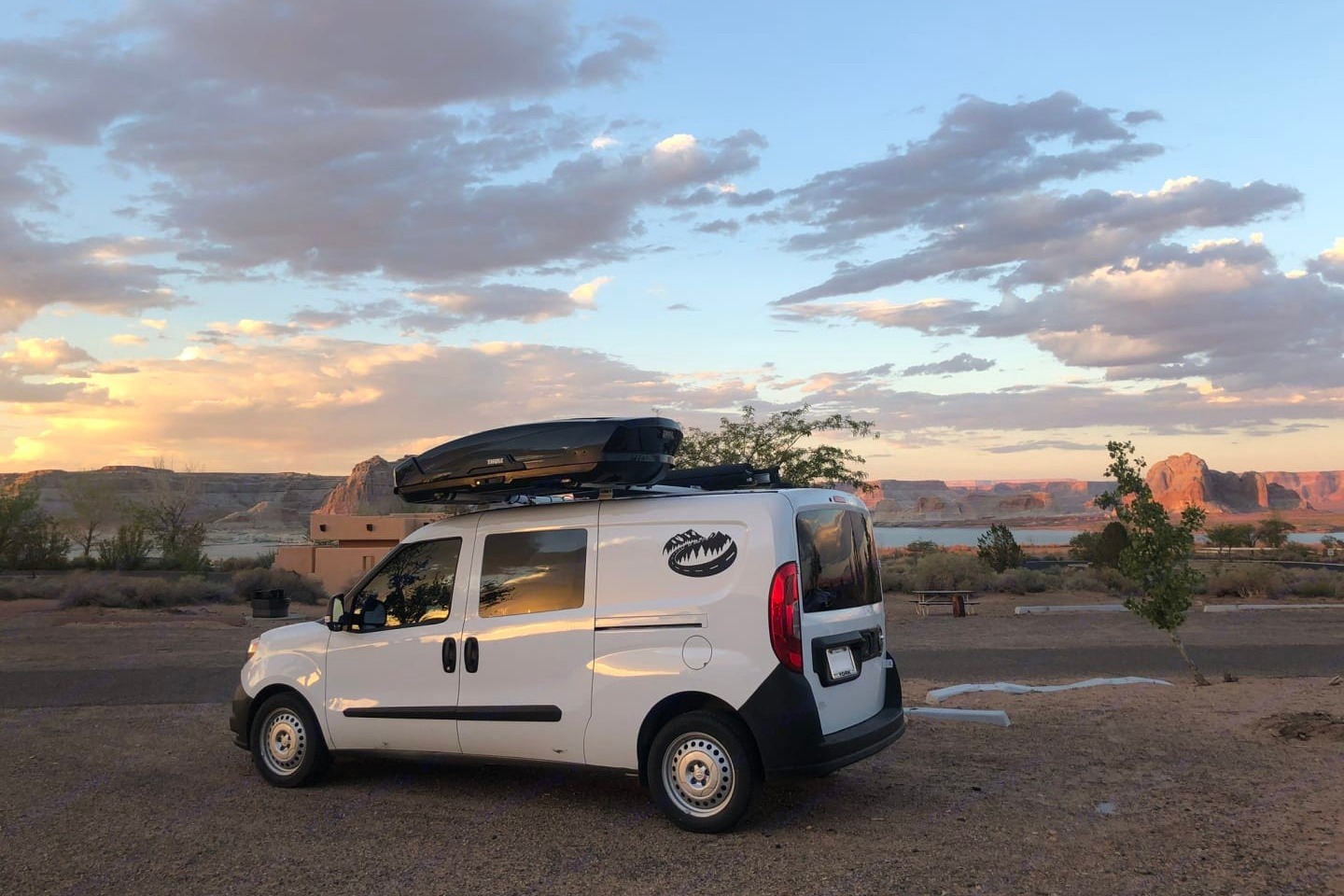 Phenomenal Camper Van! Fully Stocked & Cozy Adventures with "Silver Fox"