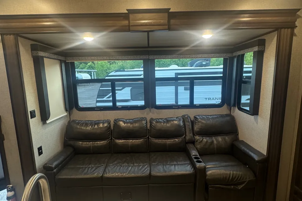 Matt's Keystone Avalanche Fifth Wheel