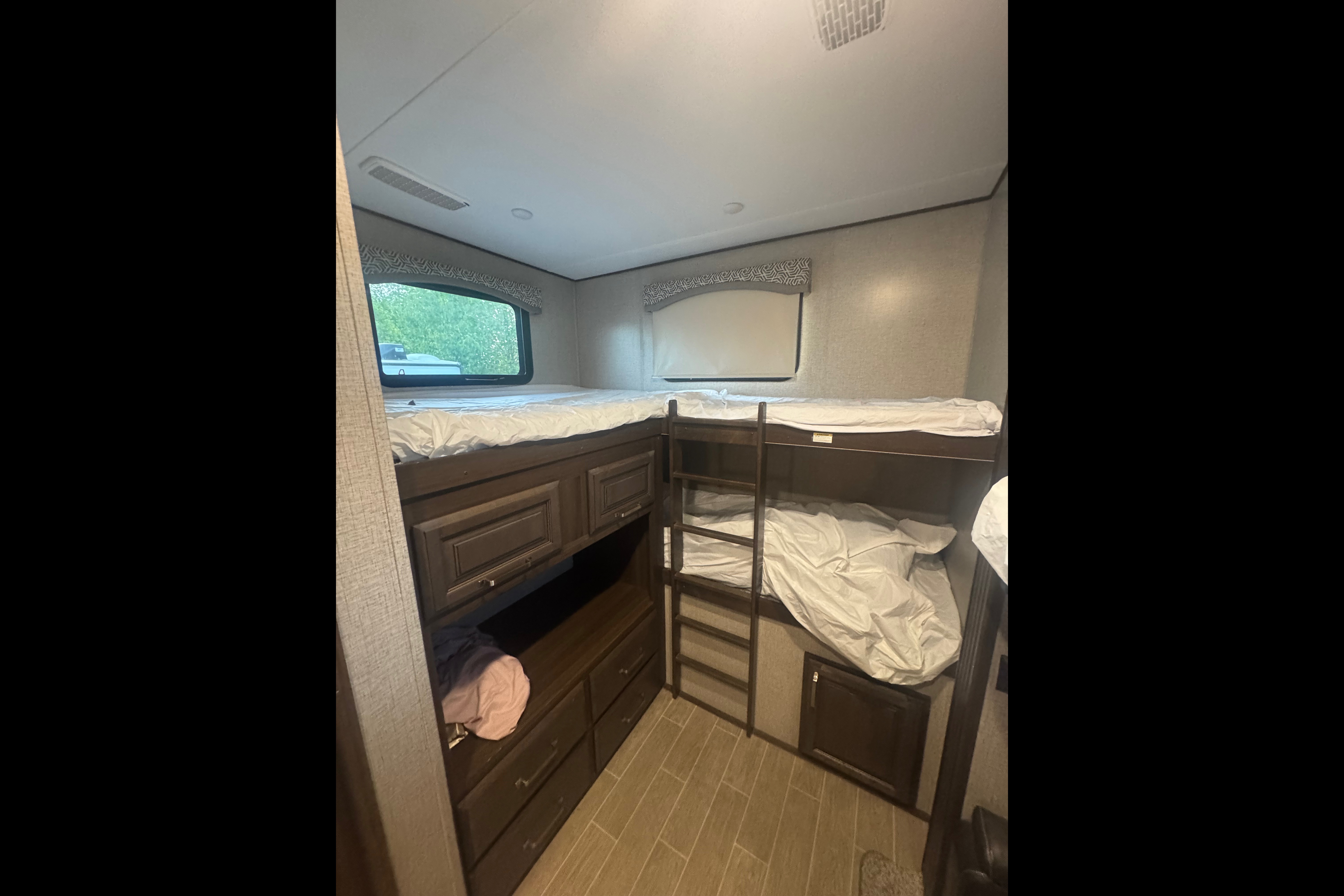 Matt's Keystone Avalanche Fifth Wheel