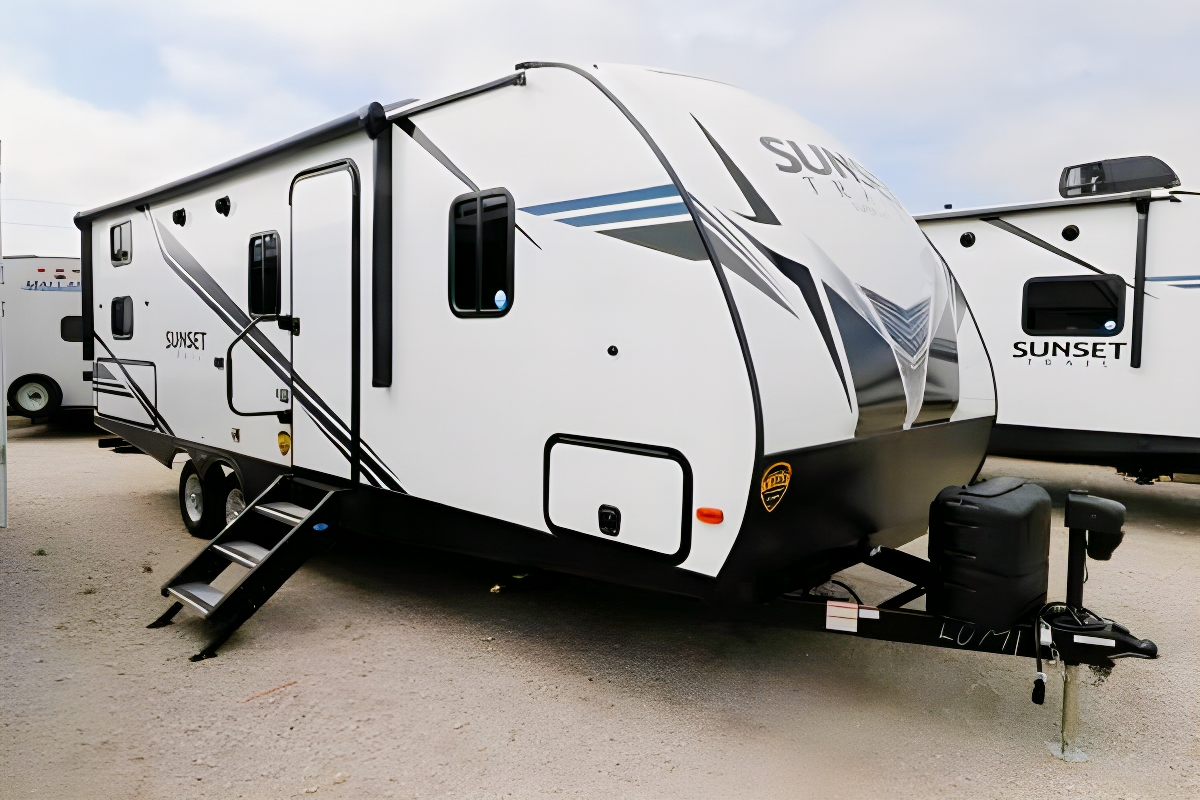 Joe and Teddy's Sunset Trail 242BH Travel Trailer