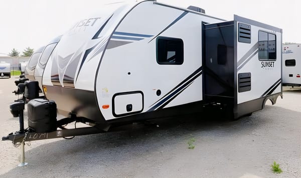 Joe and Teddy's Sunset Trail 242BH Travel Trailer