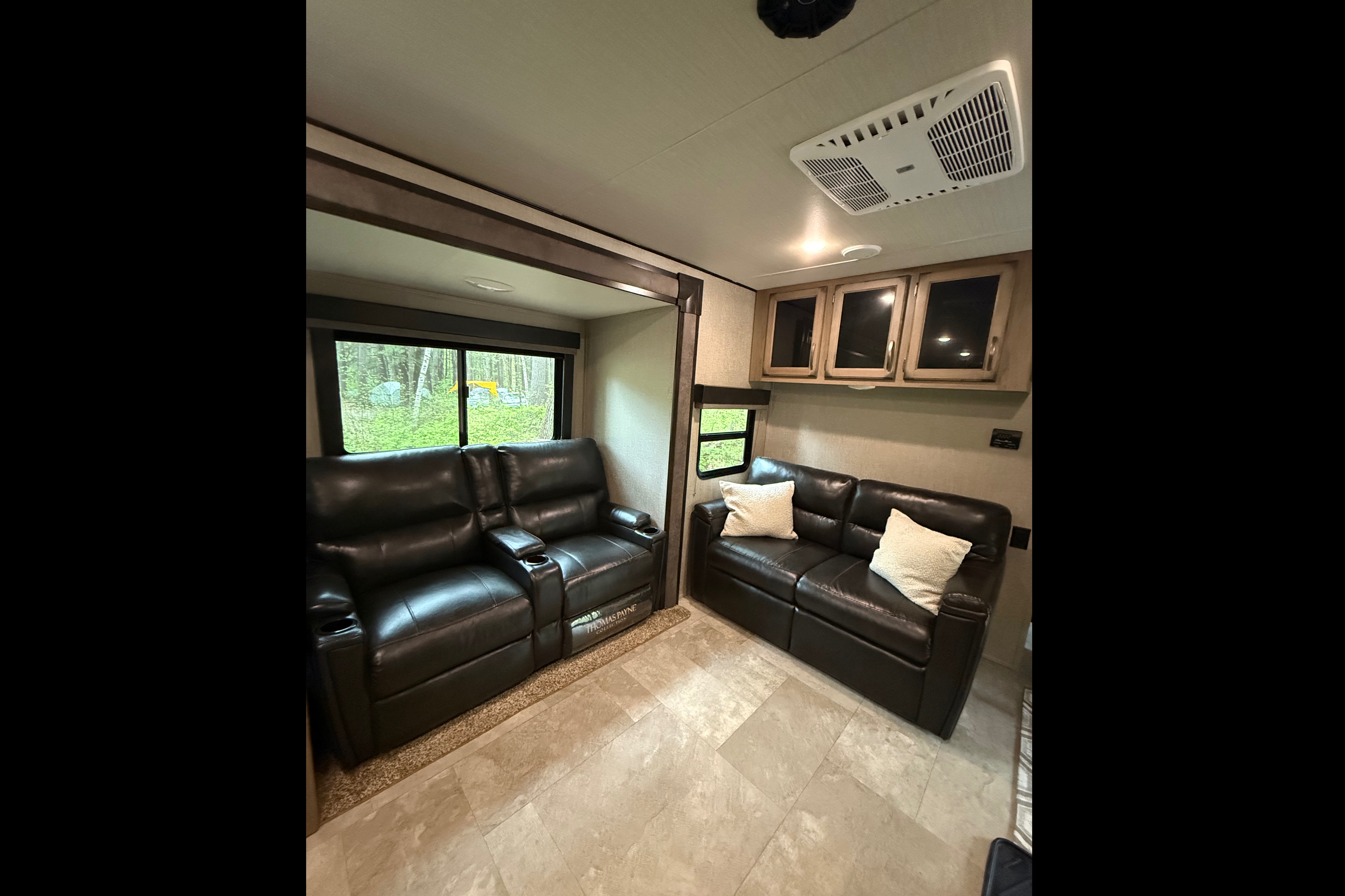 Gordon's Grand Design 28MKS Travel Trailer