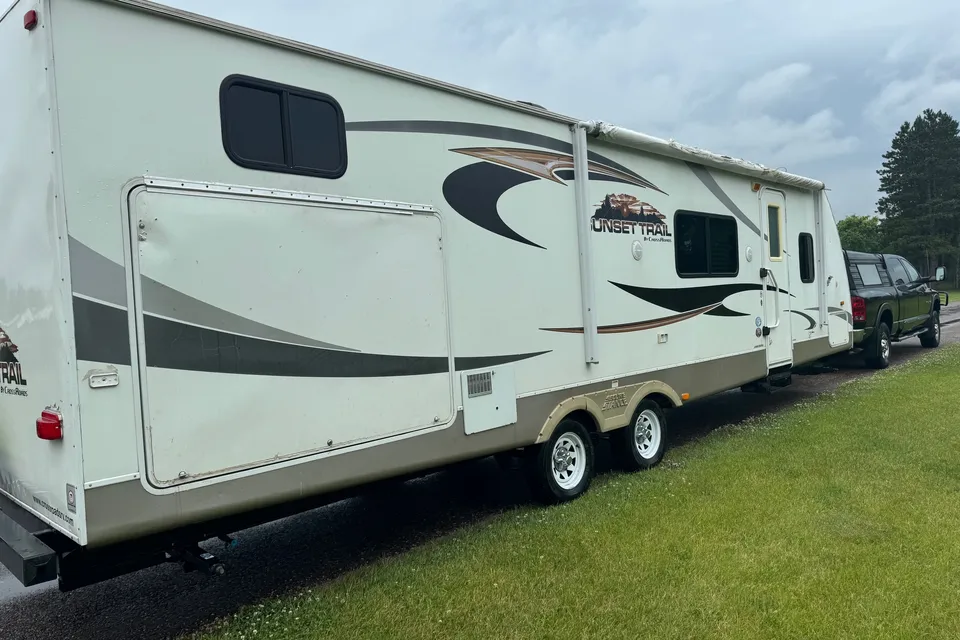 Kyle's Crossroads Sunset Trail Travel Trailer