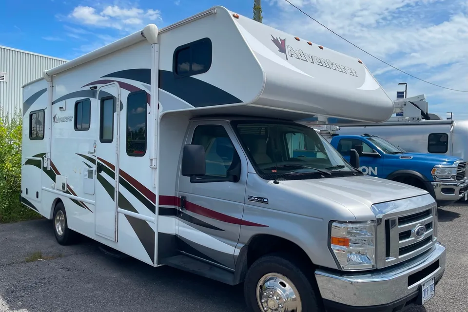 Family adventurer 24DS Class C