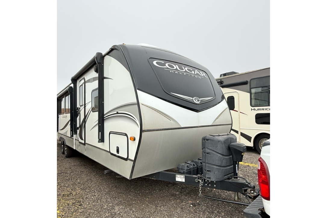 'Clementine' 2020 Keystone Cougar Half ton 34TSB ACO2090