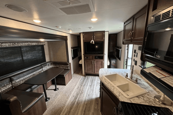 Amy's Jayco Jay Flight SLX Travel Trailer