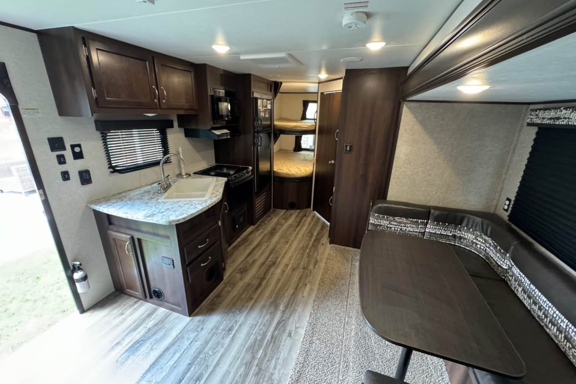 Amy's Jayco Jay Flight SLX Travel Trailer