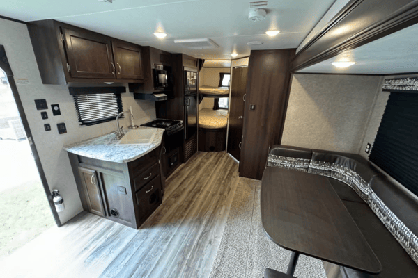 Amy's Jayco Jay Flight SLX Travel Trailer