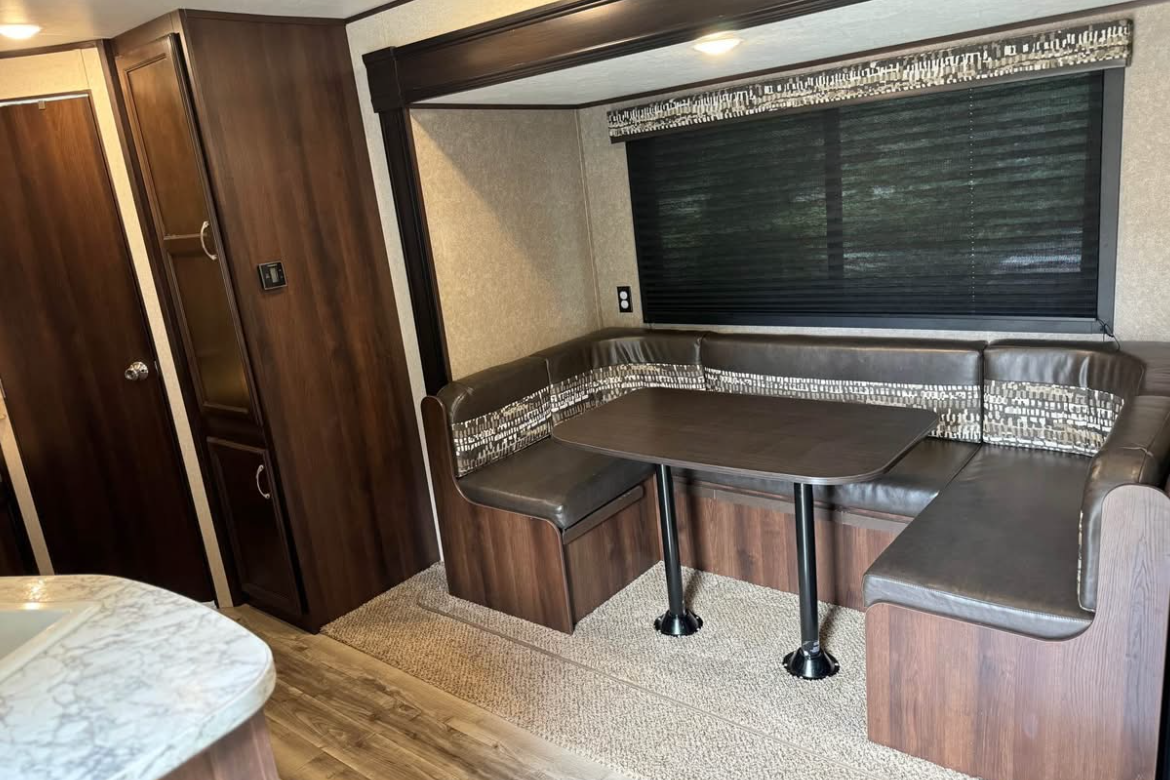Amy's Jayco Jay Flight SLX Travel Trailer