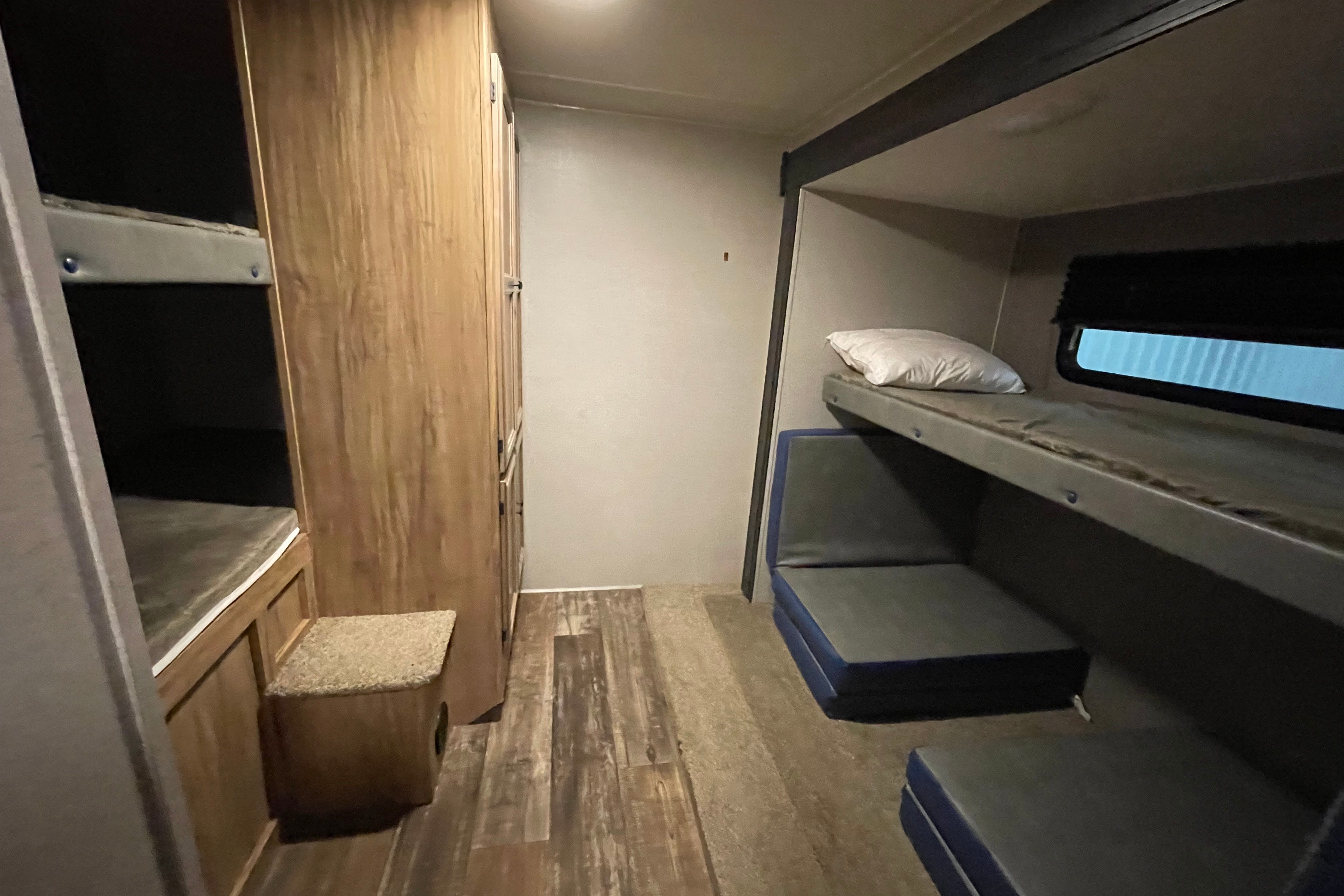 Matthews’ Coachmen Freedom Express Travel Trailer