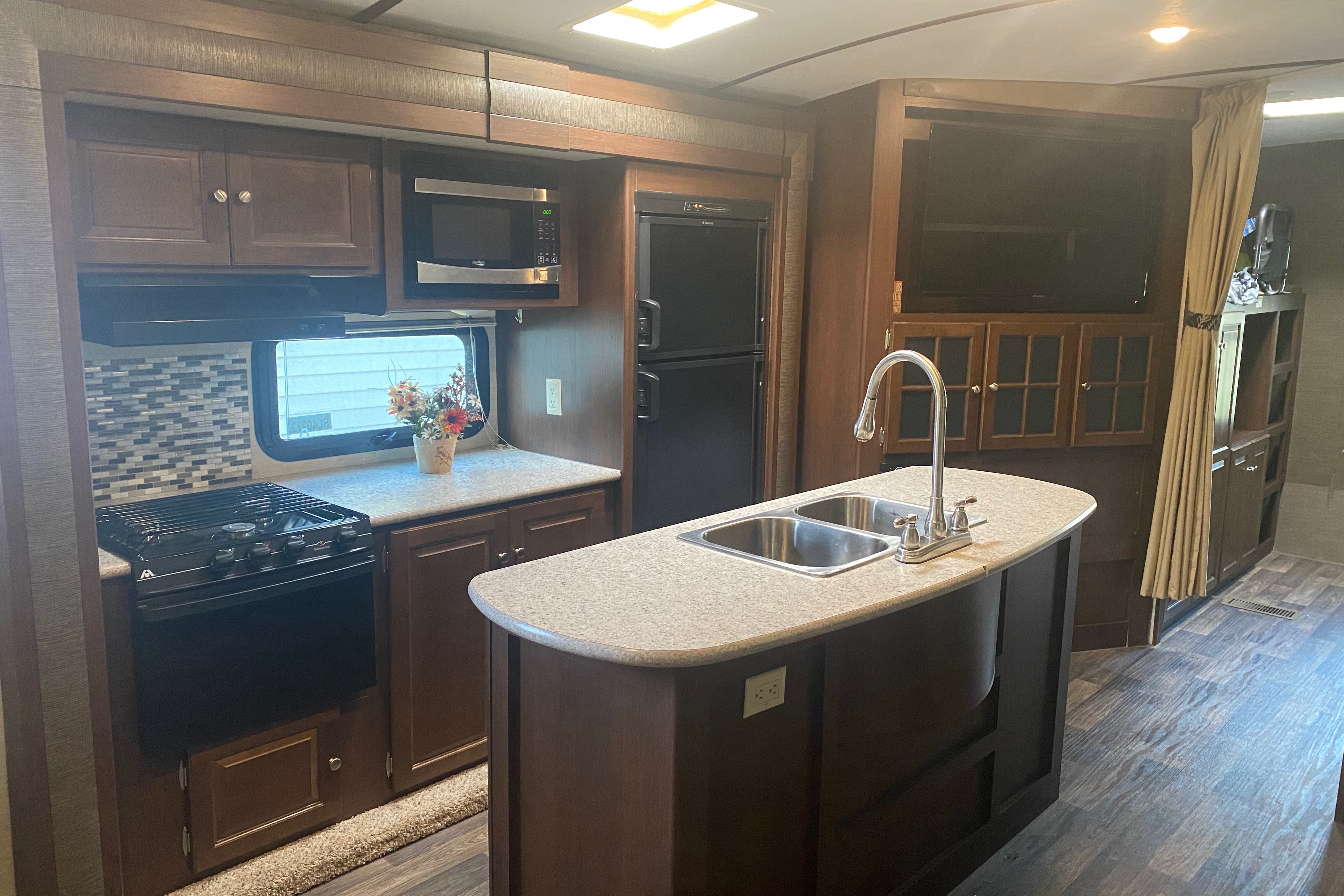 Keystone Premier Ultralight Travel Trailer
