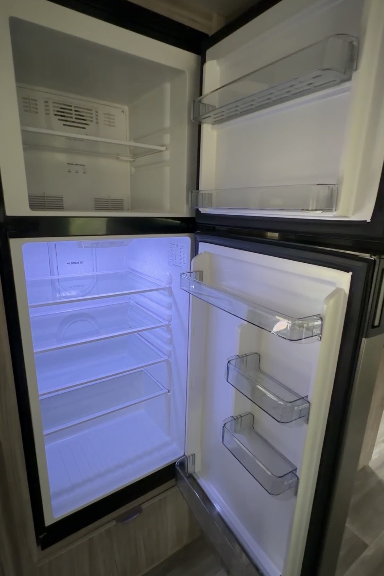 Luxury Camping Made Easy | Winnebago 2801BHS