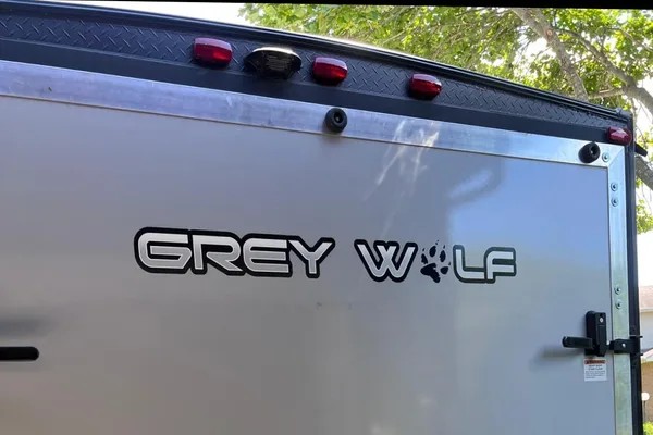Grey Wolf 27RR (Rear Ramp) Toy Hauler