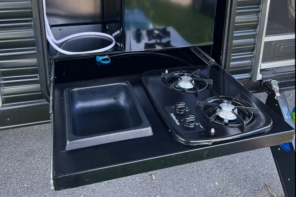 Grey Wolf 27RR (Rear Ramp) Toy Hauler