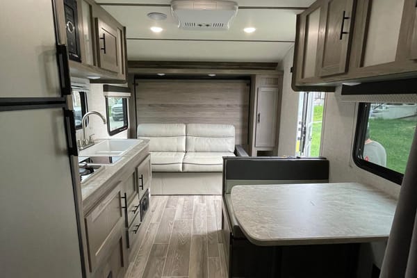 2021 Super-lite/Conquest 197BH Travel Trailer